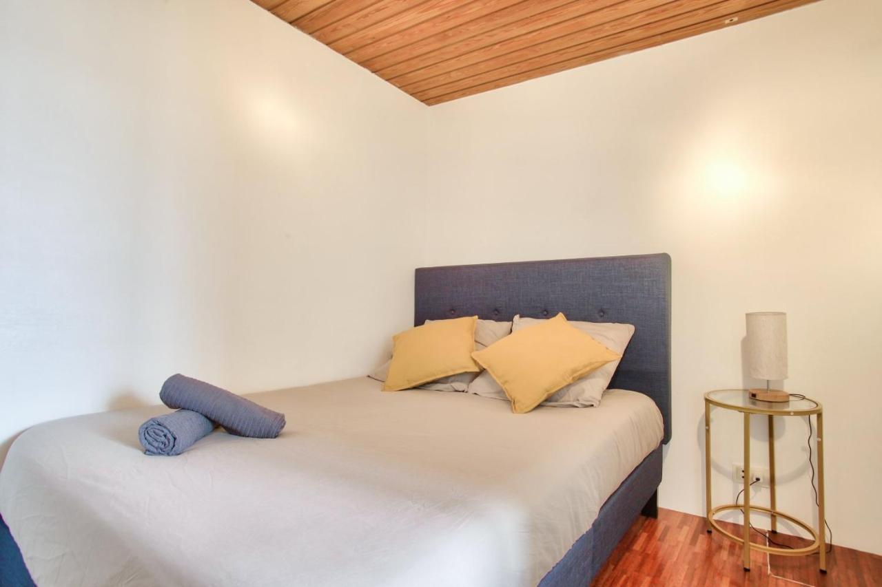 3 Bedrooms Le Marais Beauregard Париж Экстерьер фото